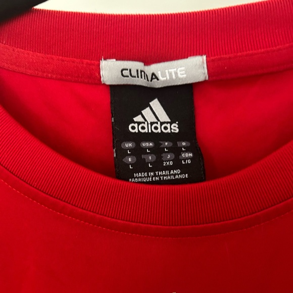 Red ADIDAS muscle shirt - Picture 2 of 3